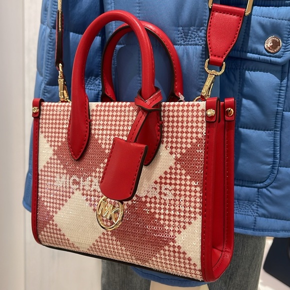 Michael Kors Mirella Extra-Small Logo Crossbody XBODY Shopper Bag
Bright Red - Picture 14 of 16